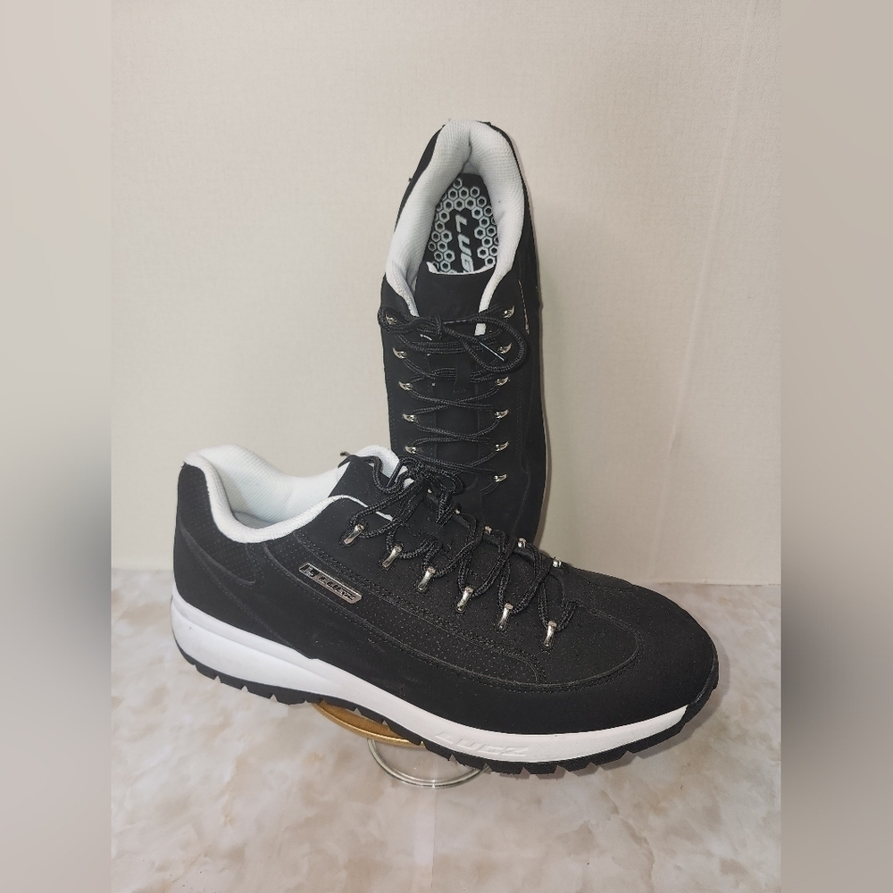 Mens 13 Black Lugz